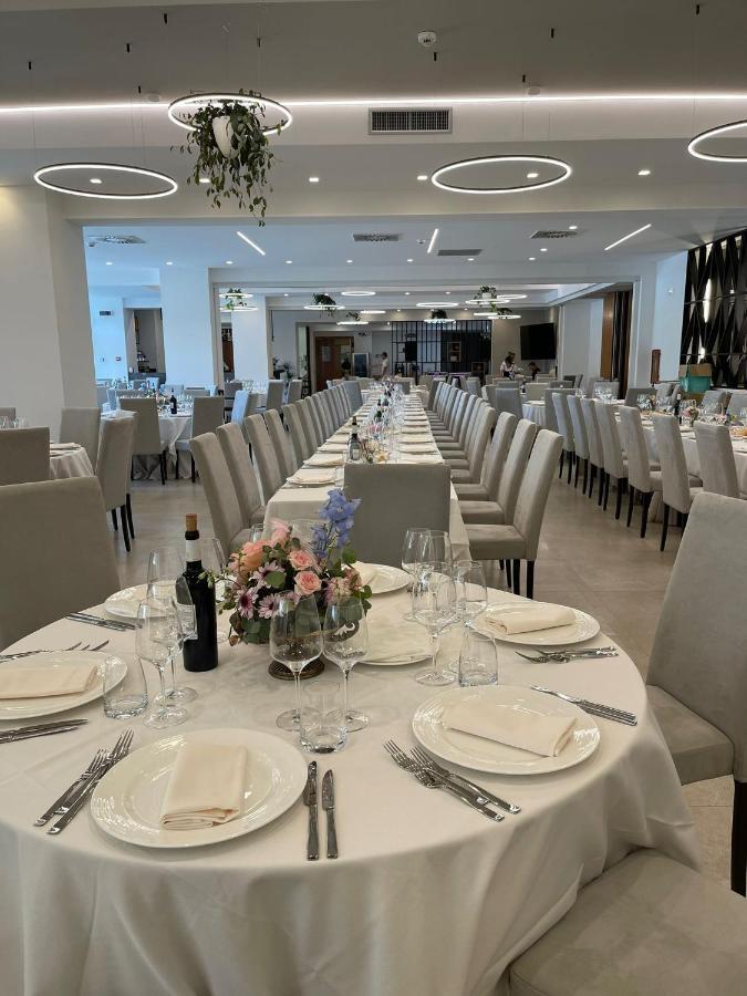 Hotel Ristorante Tre Lanterne & Spa Acquasanta Terme Exterior foto